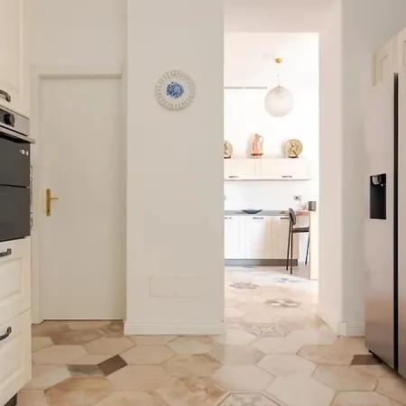 Willa Celeste - View, Daily Housekeeping *
