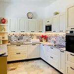 Celeste - View, Daily Housekeeping Argegno